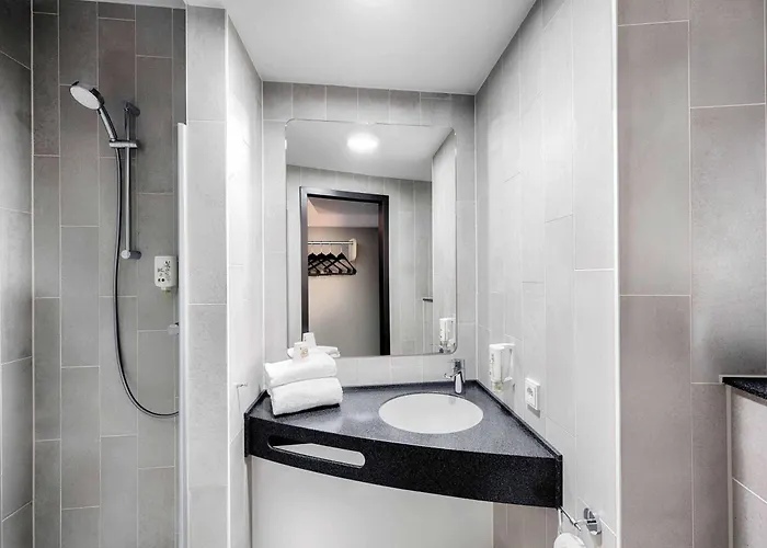 Hotel Nuernberg-city 3*