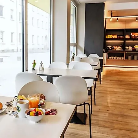 Hotel Nuernberg-city 3*