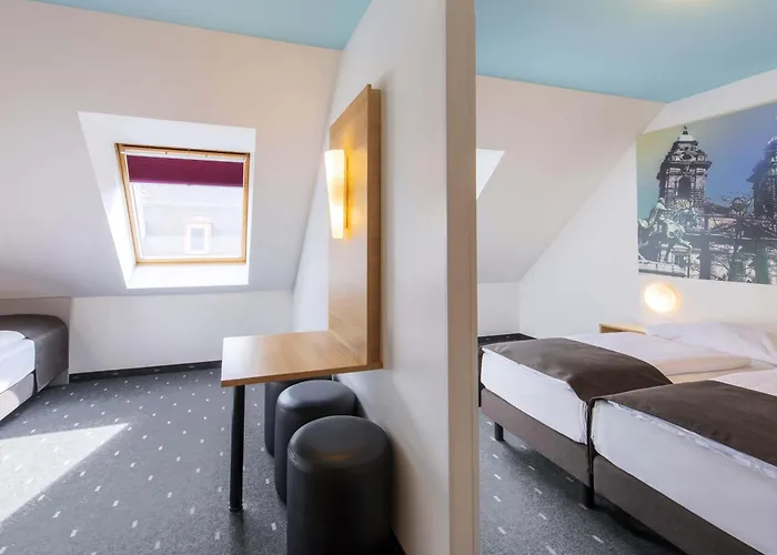 Hotel Nuernberg-city 3*